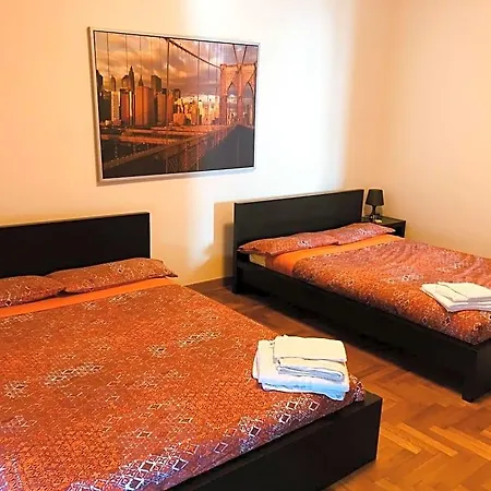 Ca'melia Bed and Breakfast *